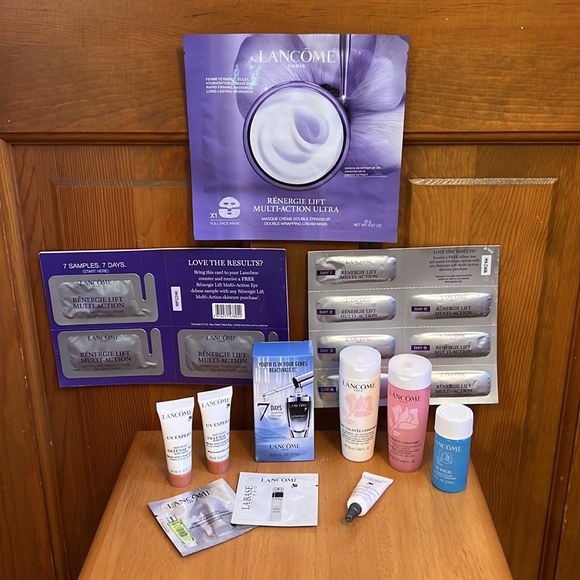 NIB Lancôme skincare bundle plus Lancôme brush - Picture 1 of 16